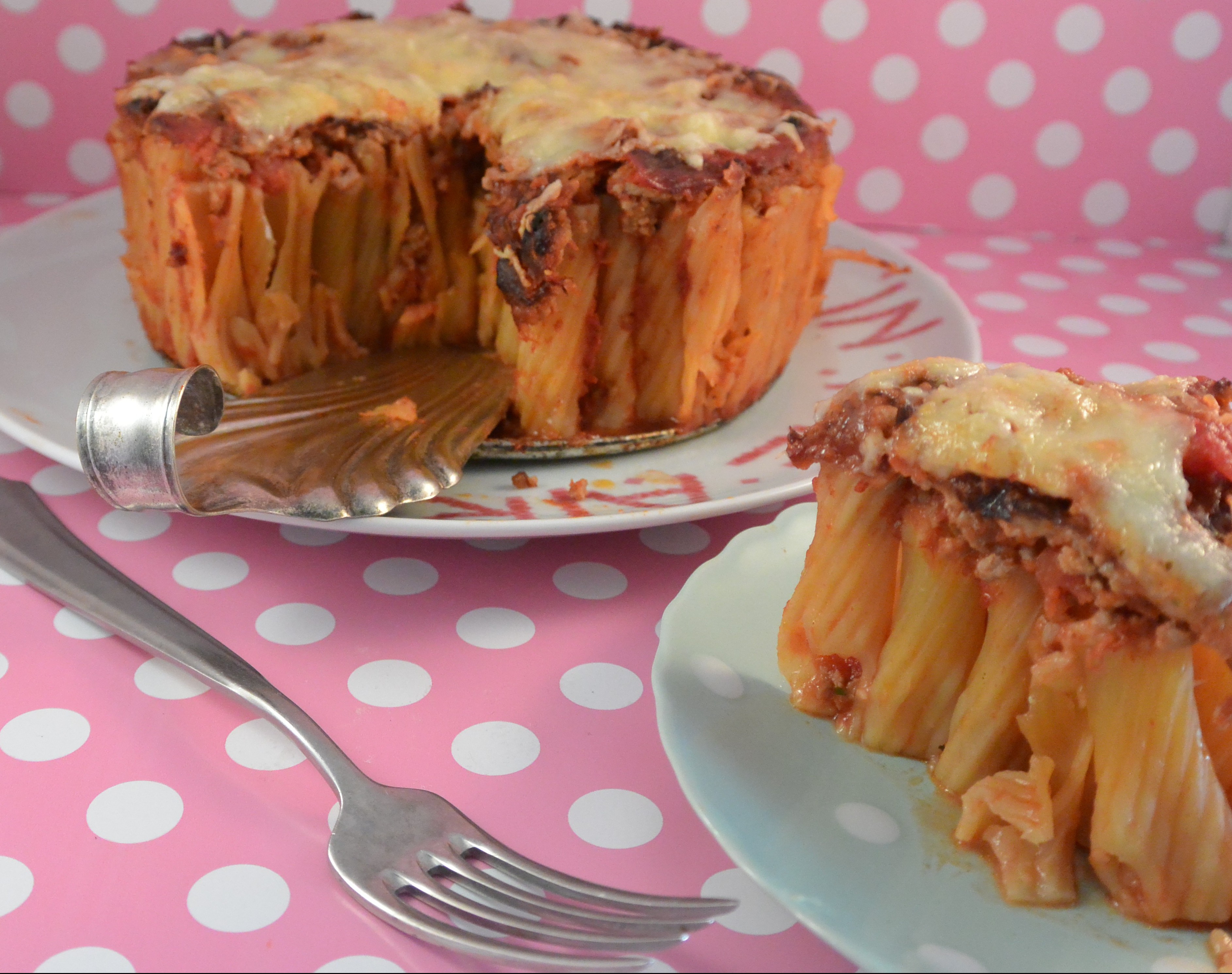 geniale NUDELTORTE mit Bolognese-Soße aus der KLARSTEIN VitAir Turbo ...